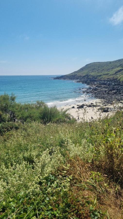 Journeys End With Stunning Sea Views From The Headland Vila Coverack Exterior foto