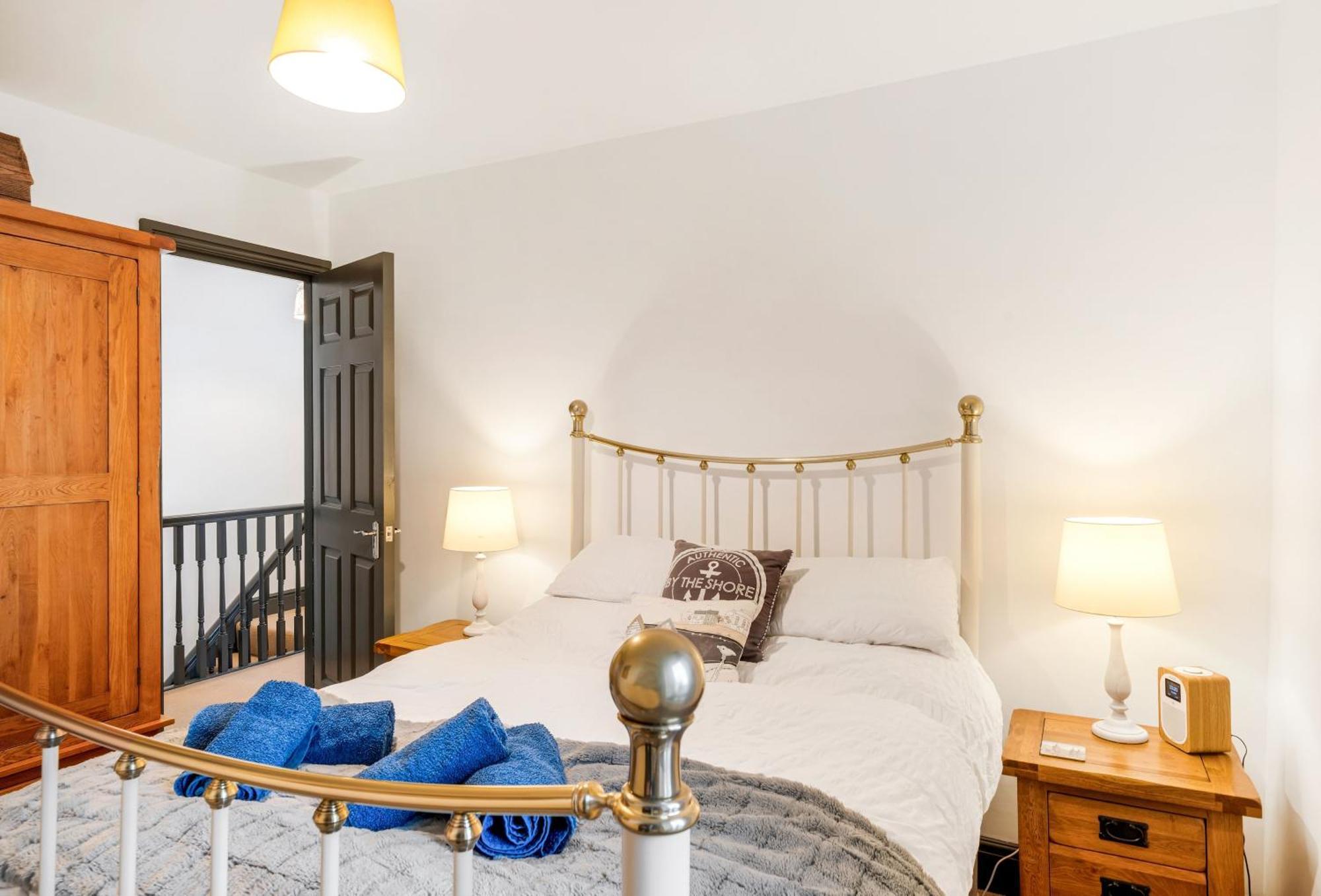 Journeys End With Stunning Sea Views From The Headland Vila Coverack Exterior foto