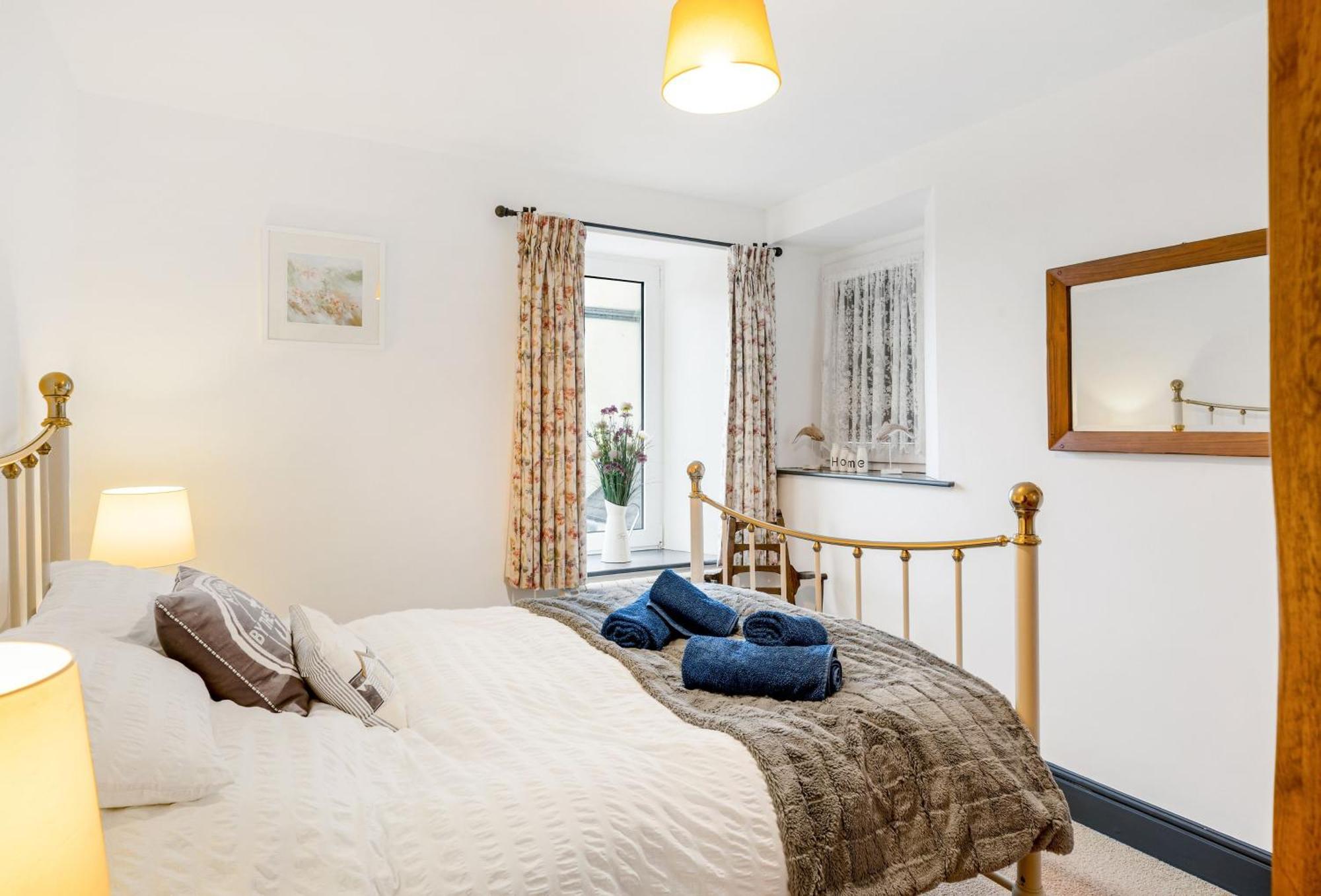 Journeys End With Stunning Sea Views From The Headland Vila Coverack Exterior foto